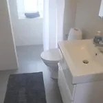 Next To New Harbor / 3 Bedroom & 2 Bath Apartment *